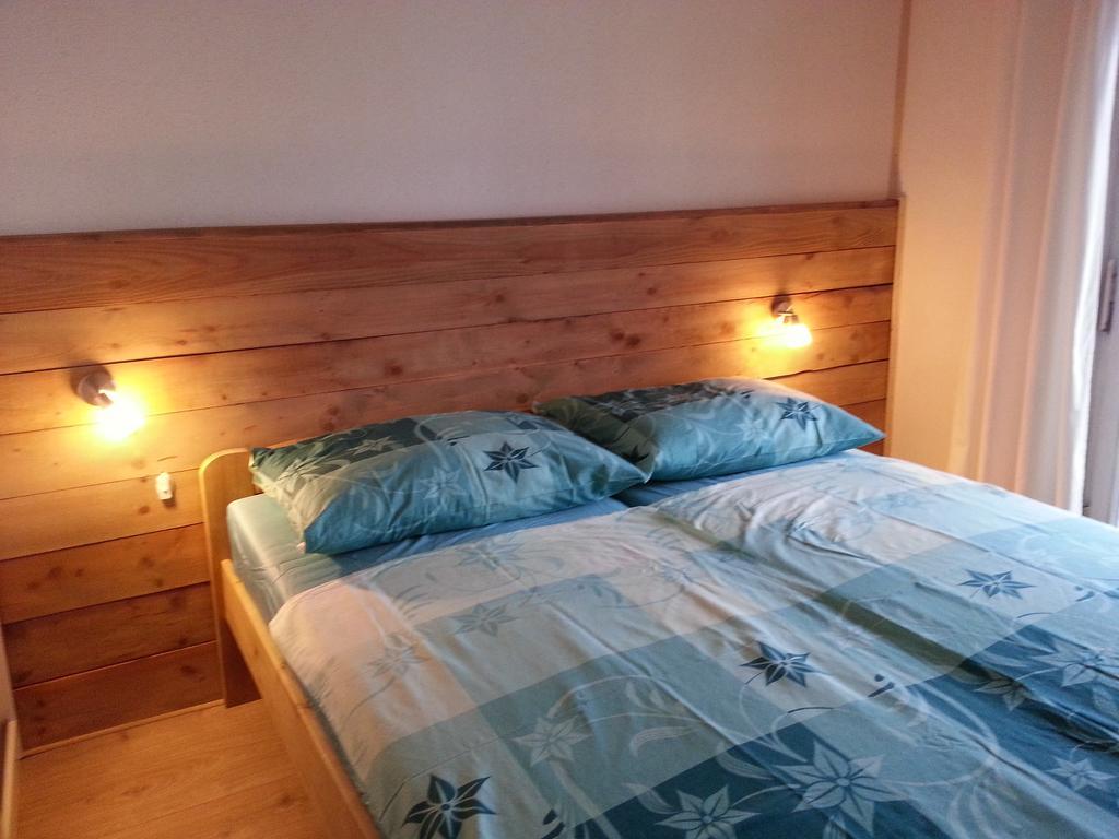 Pension Rosenheim Treffen Bilik gambar