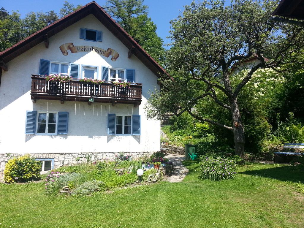 Pension Rosenheim Treffen Luaran gambar